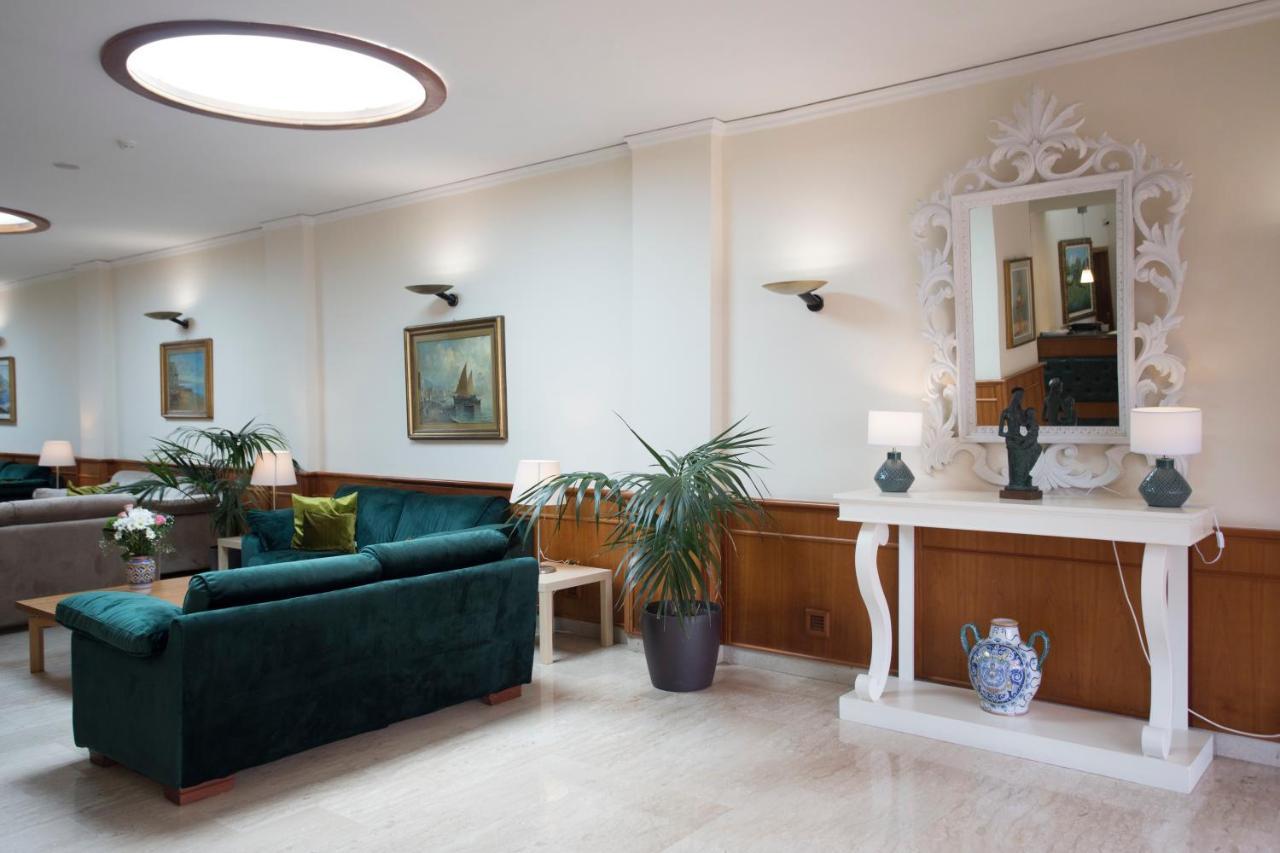Hotel Villa Serena Castellammare di Stabia Exteriér fotografie