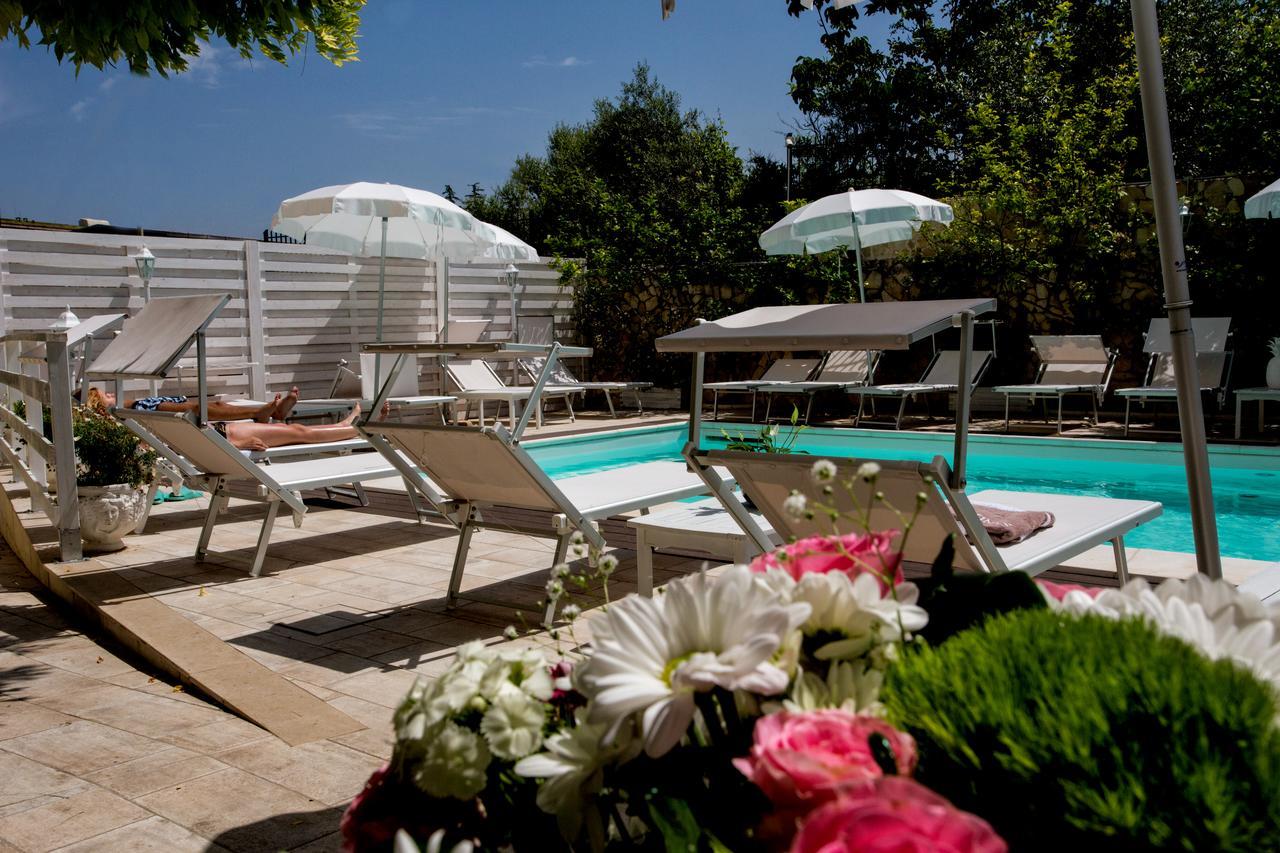 Hotel Villa Serena Castellammare di Stabia Exteriér fotografie
